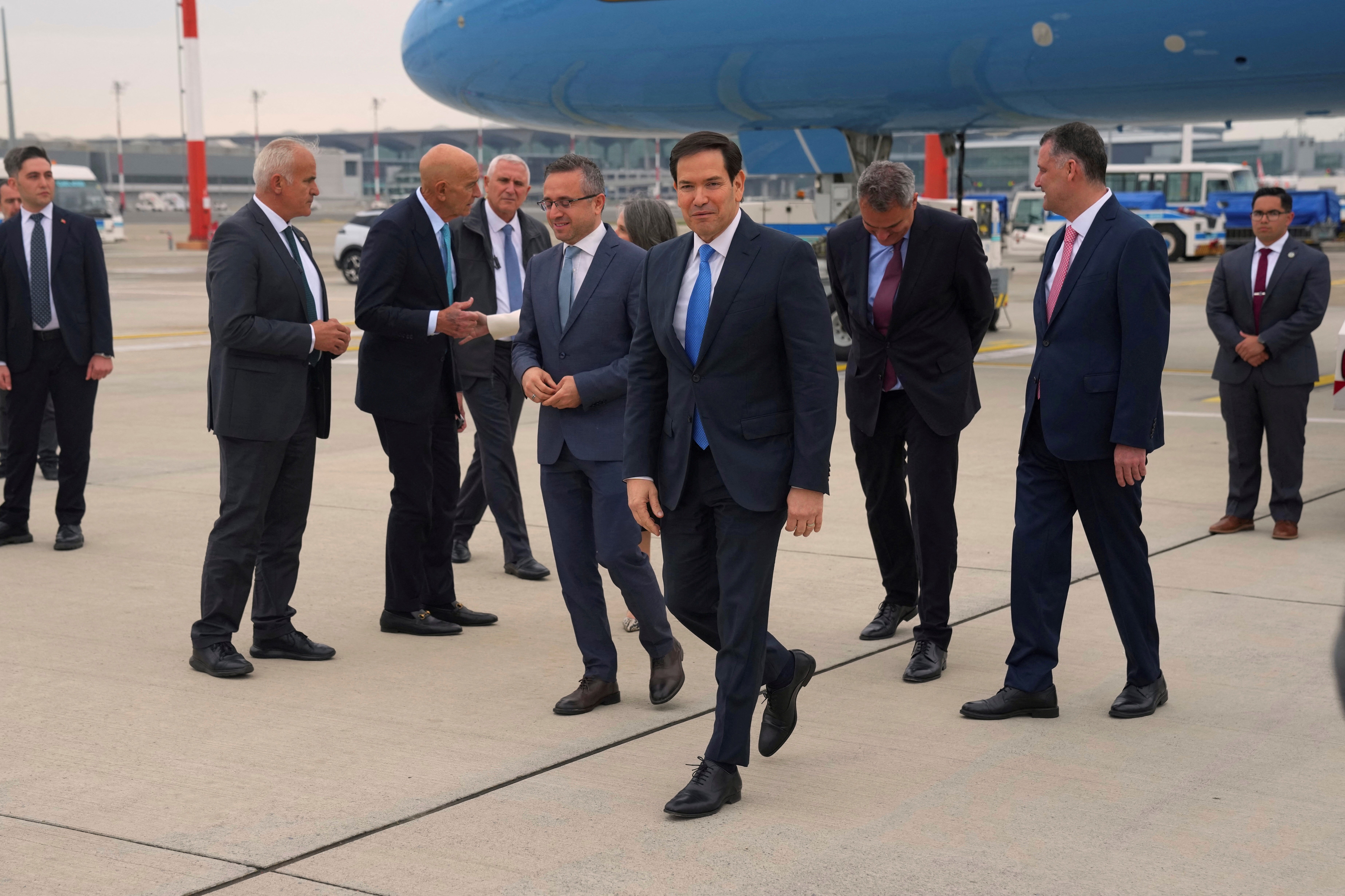 ABD Dışişleri Bakanı Rubio, İstanbul Havalimanı'nda.