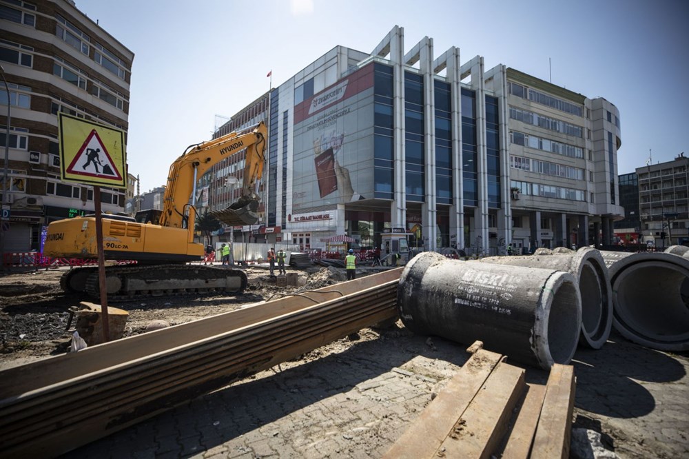 65 YAŞ ÜSTÜ SOKAĞA ÇIKIYOR... Yarın sokaklar 4 saatliğine onların