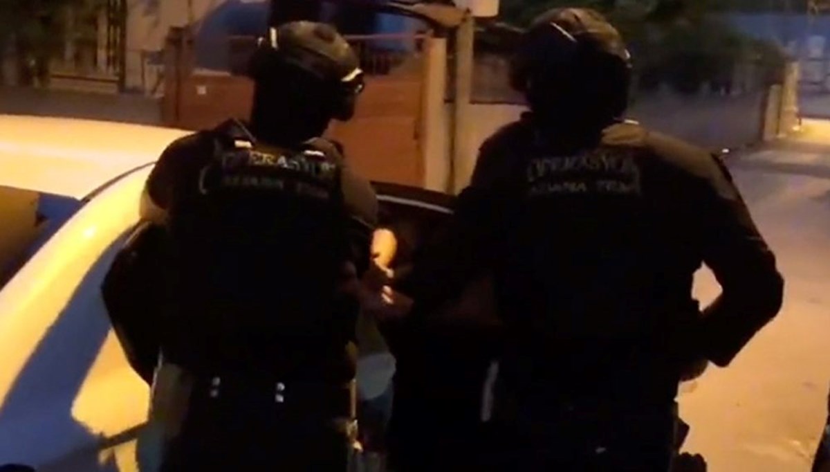 “Kahramanlar” operasyonunda 4 ilde 24 gözaltı daha “Kahramanlar” operasyonunda 4 ilde 24 gözaltı daha