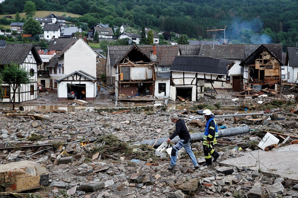 Almanya'da sel felaketi: Ölü sayısı 100'ü aştı - 23