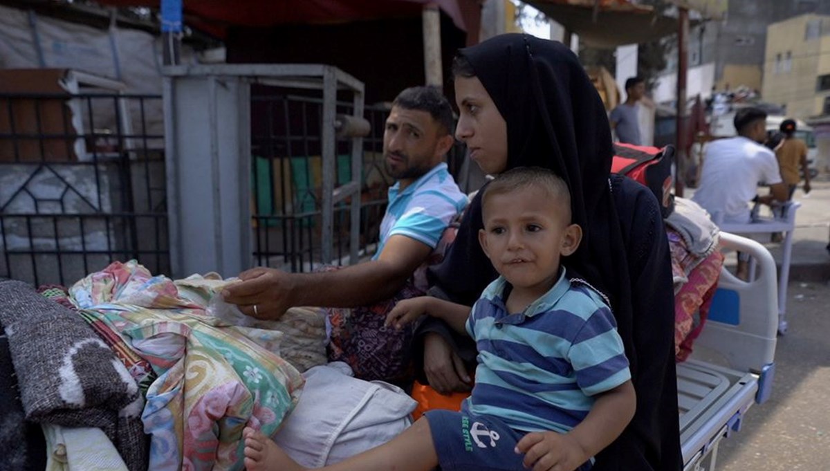 Gazze'de saldırıların 271. günü: Can kaybı 37 bin 953 yükseldi Gazze'de saldırıların 271. günü: Can kaybı 37 bin 953 yükseldi