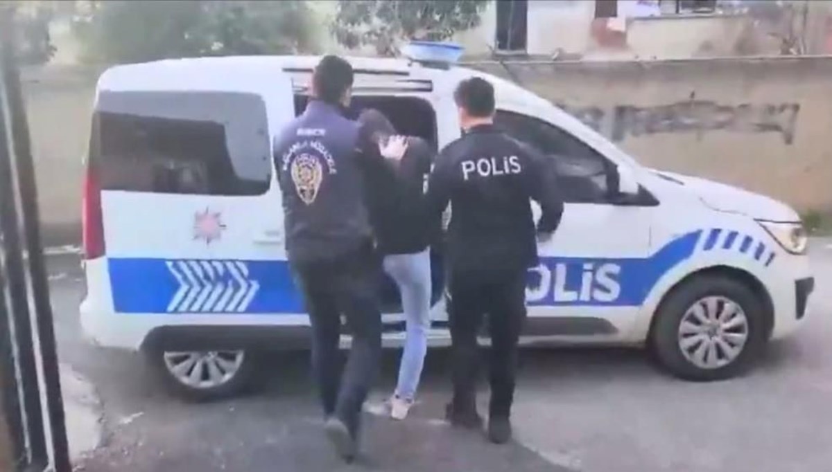 Mersin'de Bitcoin dolandırıcılığı: 19 kişi gözaltında Mersin'de Bitcoin dolandırıcılığı: 19 kişi gözaltında