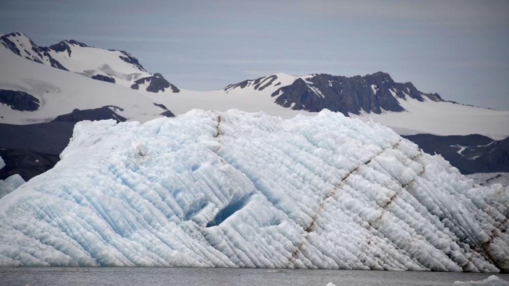 Dünya alarm veriyor: Antarktika'ya ilk kez karla karışık mikroplastik yağdı - 3