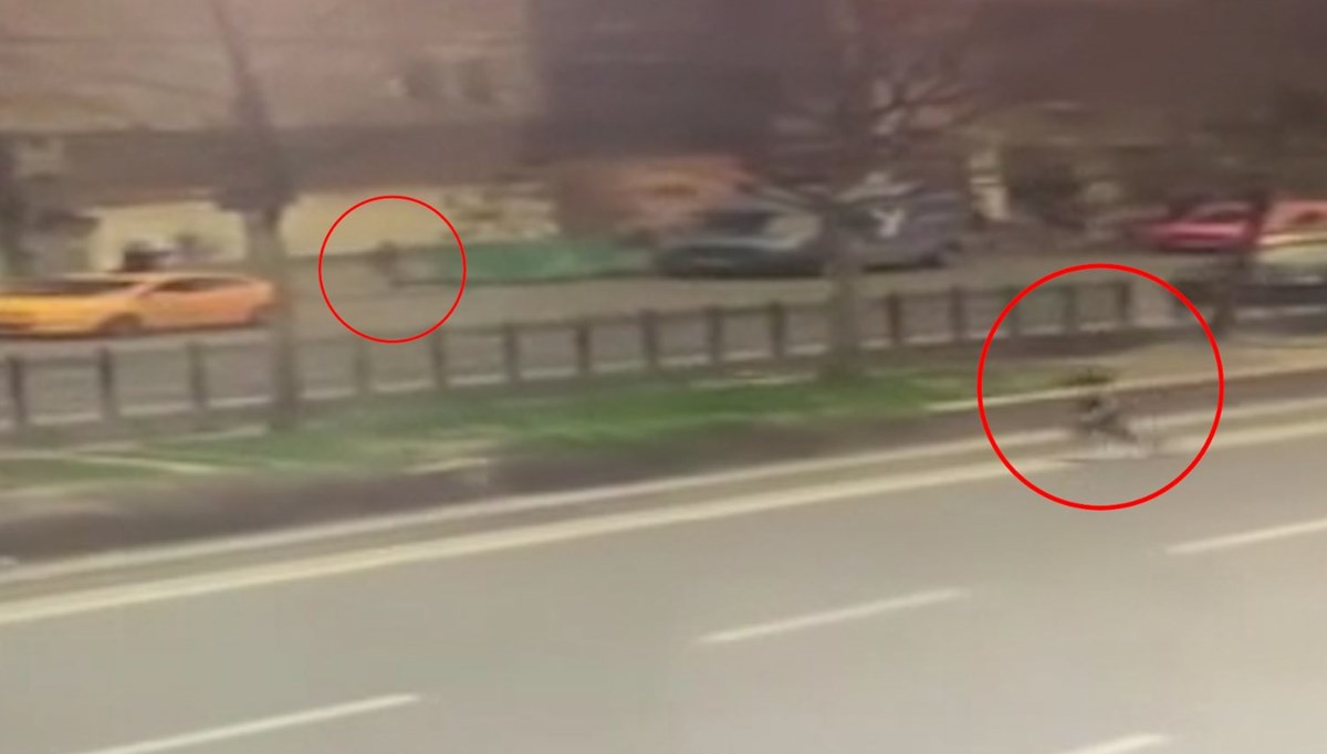 Sokak ortasında silahlı çatışma: Çocuğunu bırakıp kaçtı