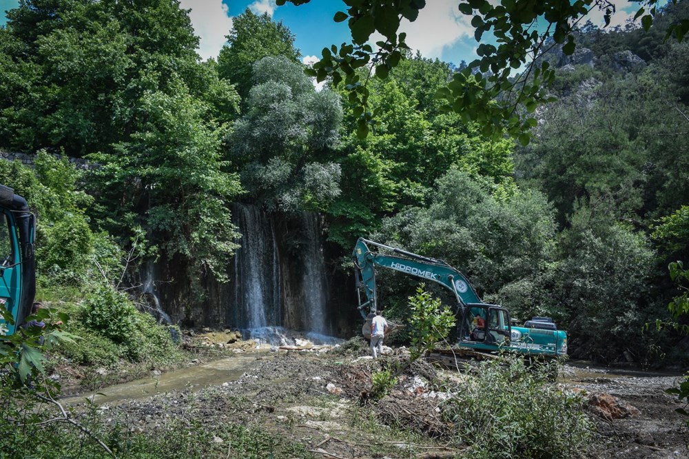 Çamur ve balçık içinde arama - 3