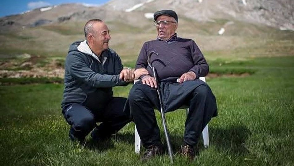 Eski Dışişleri Bakanı Çavuşoğlu'nun babası vefat etti