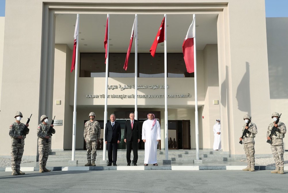 Cumhurbaşkanı Erdoğan'dan Katar'daki Türk birliğine ziyaret - 4