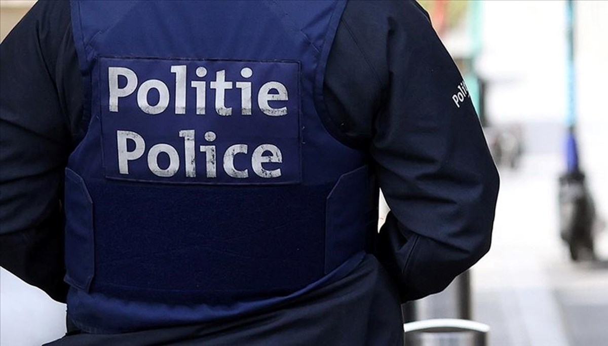 Belçika'da polisten 9 yaşındaki çocuğa okulunda sert müdahale