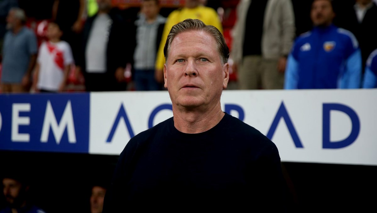 Süper Lig'de bir teknik direktör ayrılığı daha