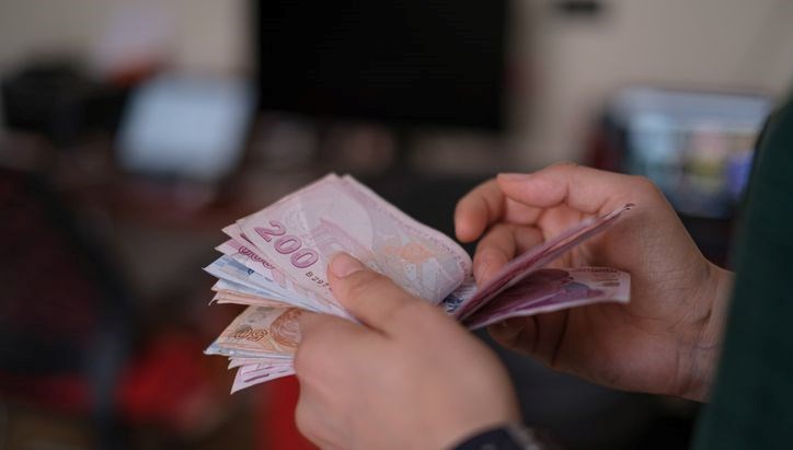 Asgari ücret için kritik hesaplama: 2025 Asgari ücrete ikinci (ara) zam gelecek mi? Bakan’dan önemli açıklama