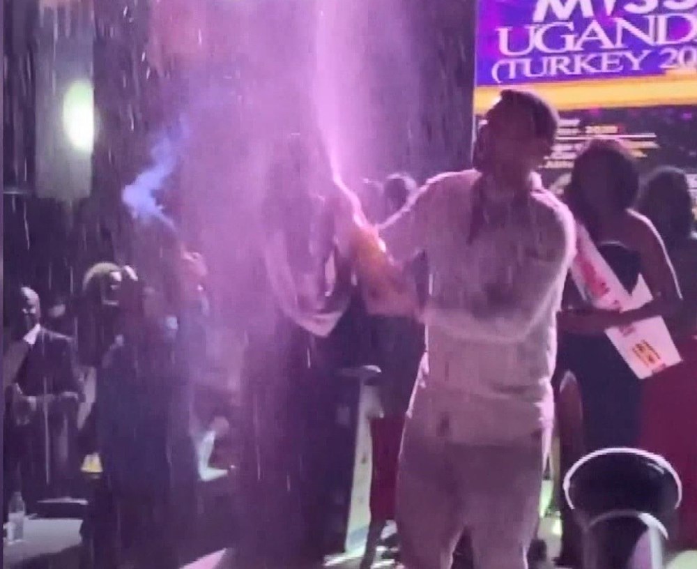 Esenyurt'ta korsan güzellik yarışması: Miss Uganda - 10