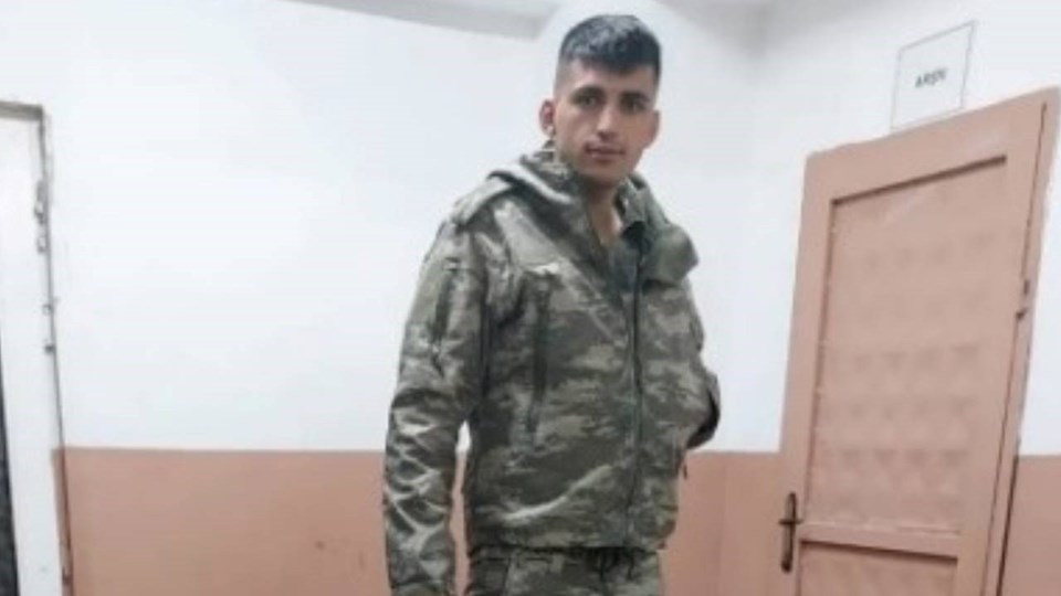 Şehit ailelerine acı haber verildi - 5