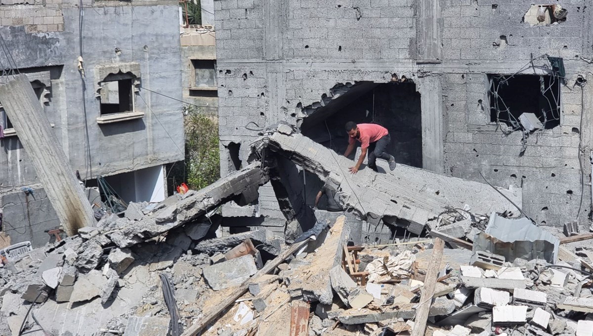 İsrail güçleri Refah'ta dün akşamdan bu yana 26 Filistinli'yi öldürdü İsrail güçleri Refah'ta dün akşamdan bu yana 26 Filistinli'yi öldürdü