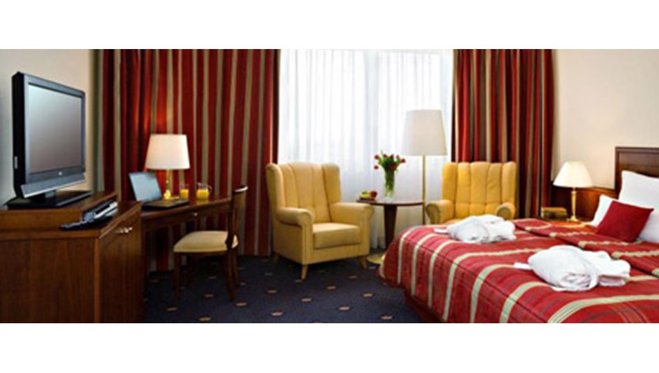 Otel yayınlarının telifi kime ödensin?