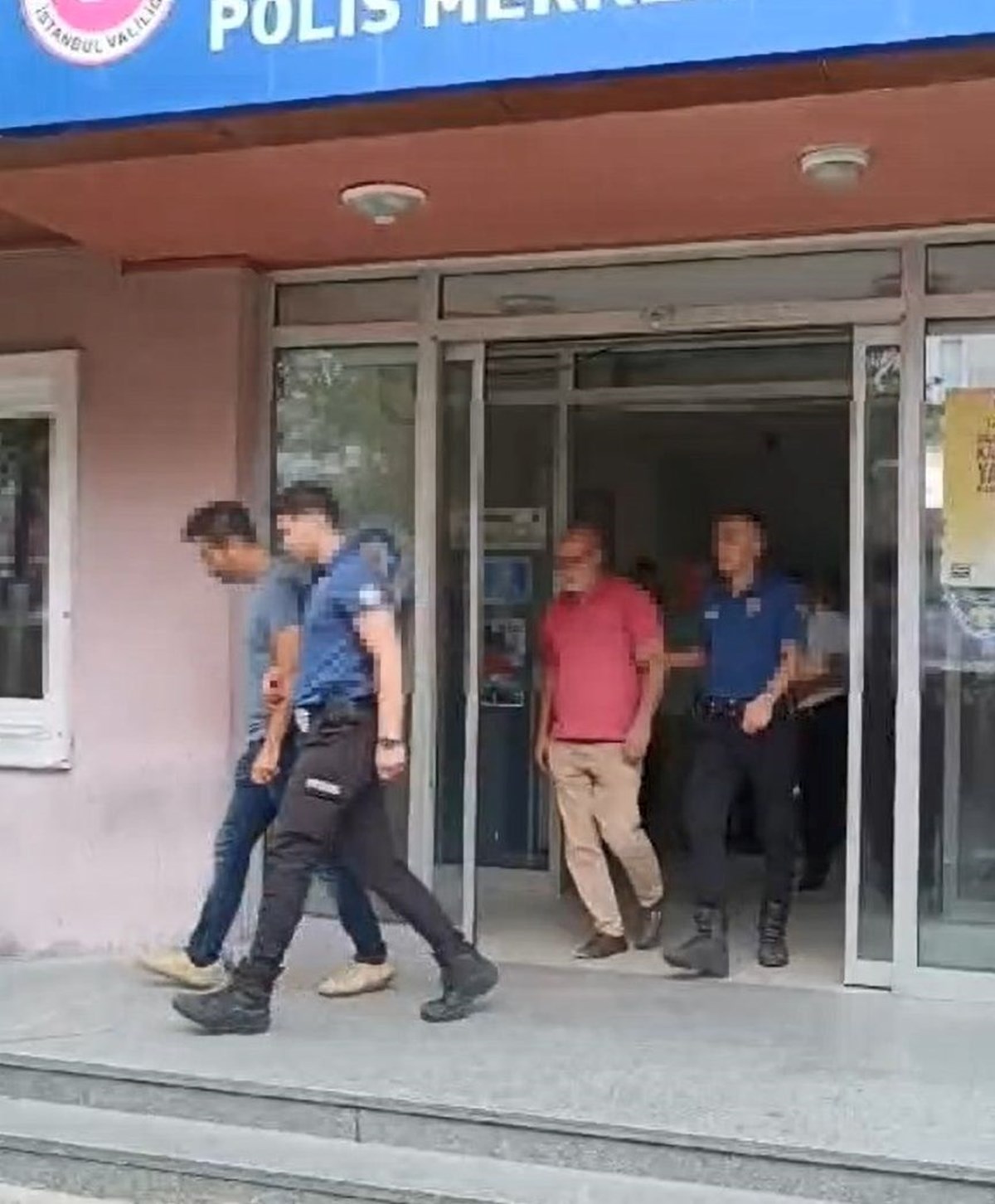 2UbKRHcYjEKdYgLQACF09w.jpg