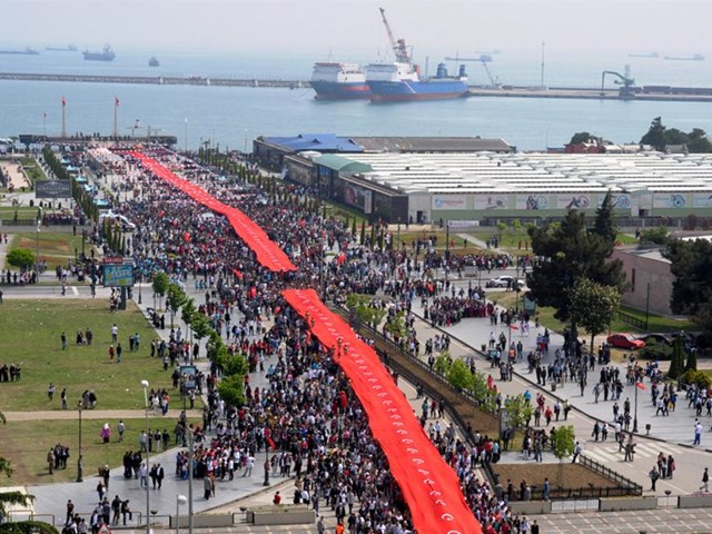 1919 Metrelik Bayrak Samsun Sokaklarinda Ntv