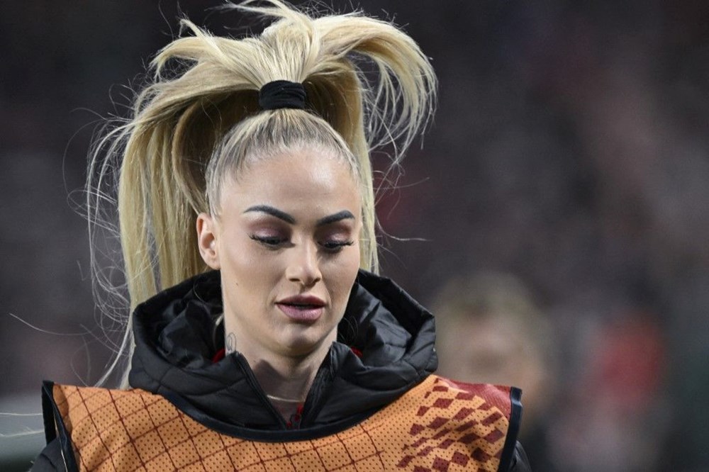 Yıldız futbolcu Alisha Lehmann’dan itiraf: Bir gece için 110 bin dolarlık teklif aldım - 5