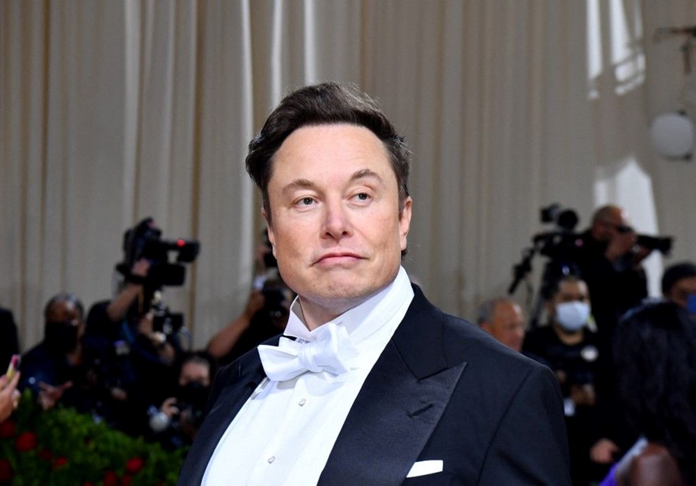 Elon Musk'ın eski sevgilisi milyarderin fotoğraflarını açık artırmaya  çıkardı | NLife