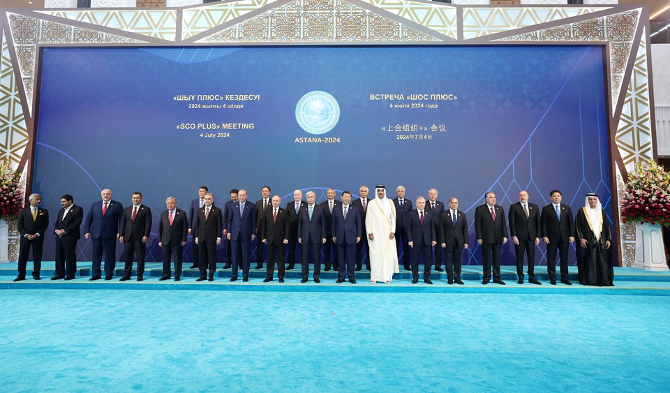 Cumhurbaşkanı Erdoğan Astana'da: Liderler aile fotoğrafında bir araya geldi - 1