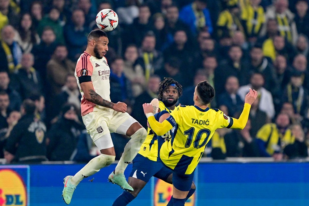 Kadıköy'de gol sesi çıkmadı: Fenerbahçe ve Lyon puanları paylaştı - 6