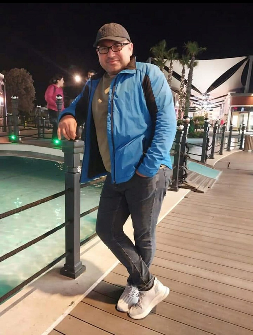 2aCQOYLkvUK6vplU8ZoQag