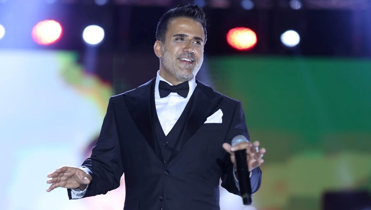 Emrah müzikteki 40. yılını saygı albümüyle kutluyor Emrah müzikteki 40. yılını saygı albümüyle kutluyor