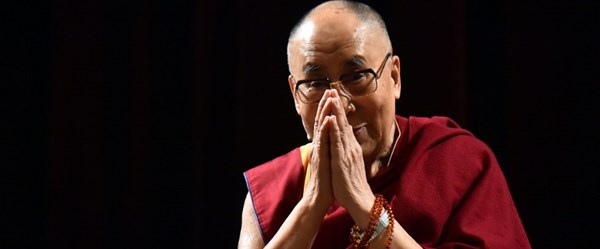 Dalay Lama Hindistan'da hastaneye kaldırıldı