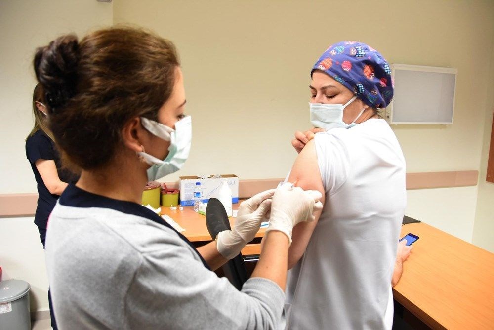 Covid-19 aşısı olanlar yan etkilerle karşılaştığında ne yapacak? (Sağlık Bakanlığı'ndan açıklama) - 4