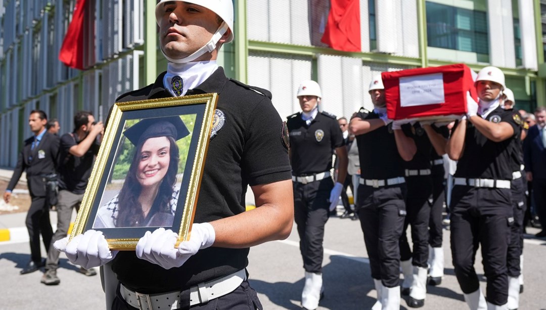 Ayşenur Eygi için İstanbul ve İzmir'de cenaze törenleri | Özgür Özel: Filistin, bütün Türkiye'nin davasıdır