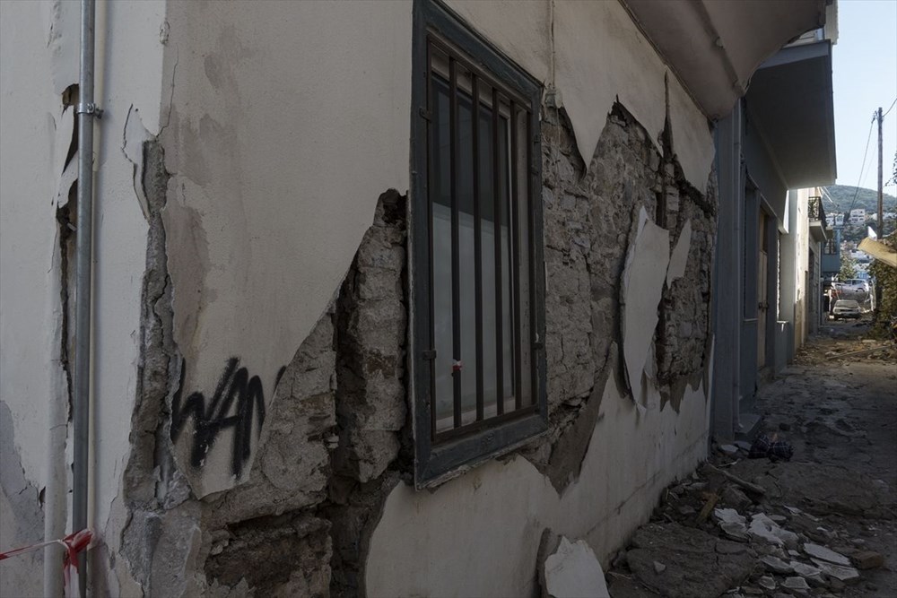 Depremin vurduğu Yunan adası Sisam'da son durum - 38