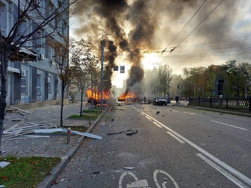 SON DAKİKA HABERİ: Rusya, Ukrayna'nın başkenti Kiev'i füzelerle vurdu: 8 ölü, 24 yaralı - Son Dakika Dünya Haberleri | NTV Haber