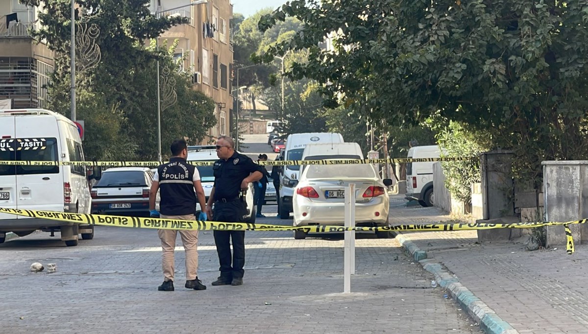 Boşanma aşamasındaki eşe kurşun yağmuru: 2 yaralı Boşanma aşamasındaki eşe kurşun yağmuru: 2 yaralı