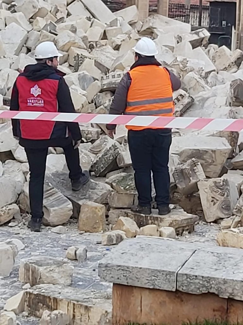 Deprem bölgesinde hasar alan kültürel miraslar koruma altına alındı - 5