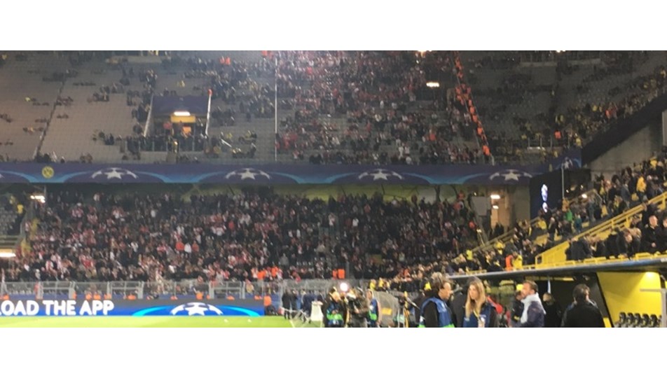 Borussia Dortmund'dan Monaco taraftarına teşekkür