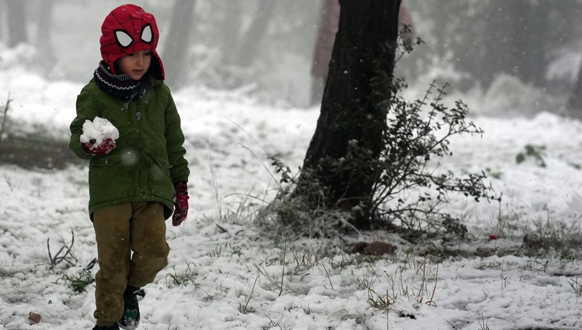 Meteorolojiden Karadeniz için kar yağışı ve fırtına uyarısı