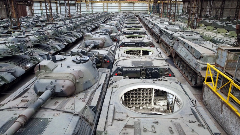Emekli tanklar kıymete bindi - 10 bin euroya aldı 500 bine satacak - 18