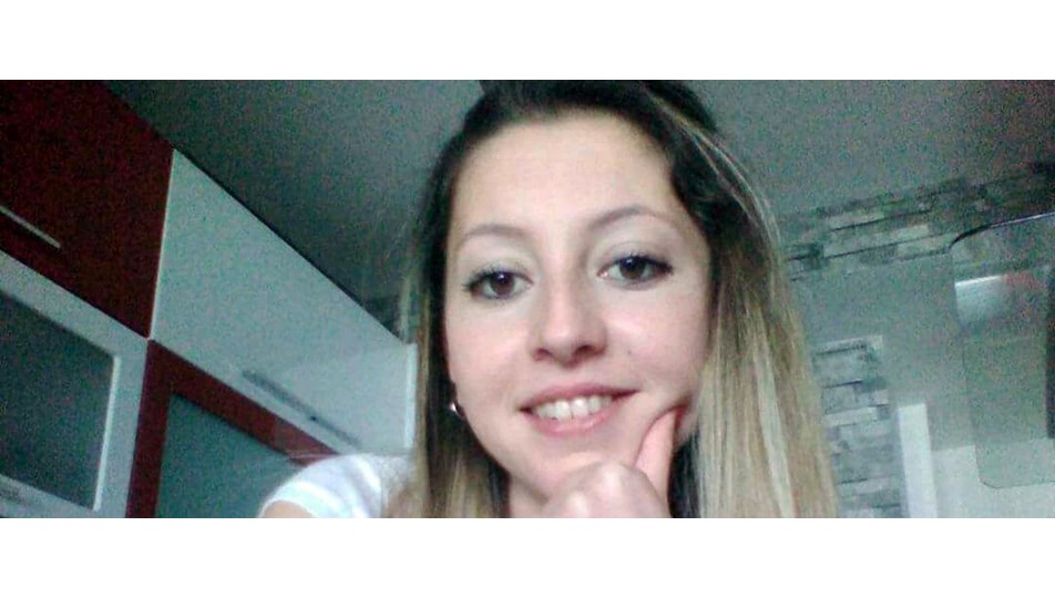 Tarlaya gömülü kadın cesedi bulundu