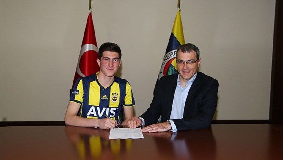 Fenerbahçenin yedek kalecisi Osman Ertuğrul Çetin kimdir, hangi takımlarda oynadı, başarıları neler?