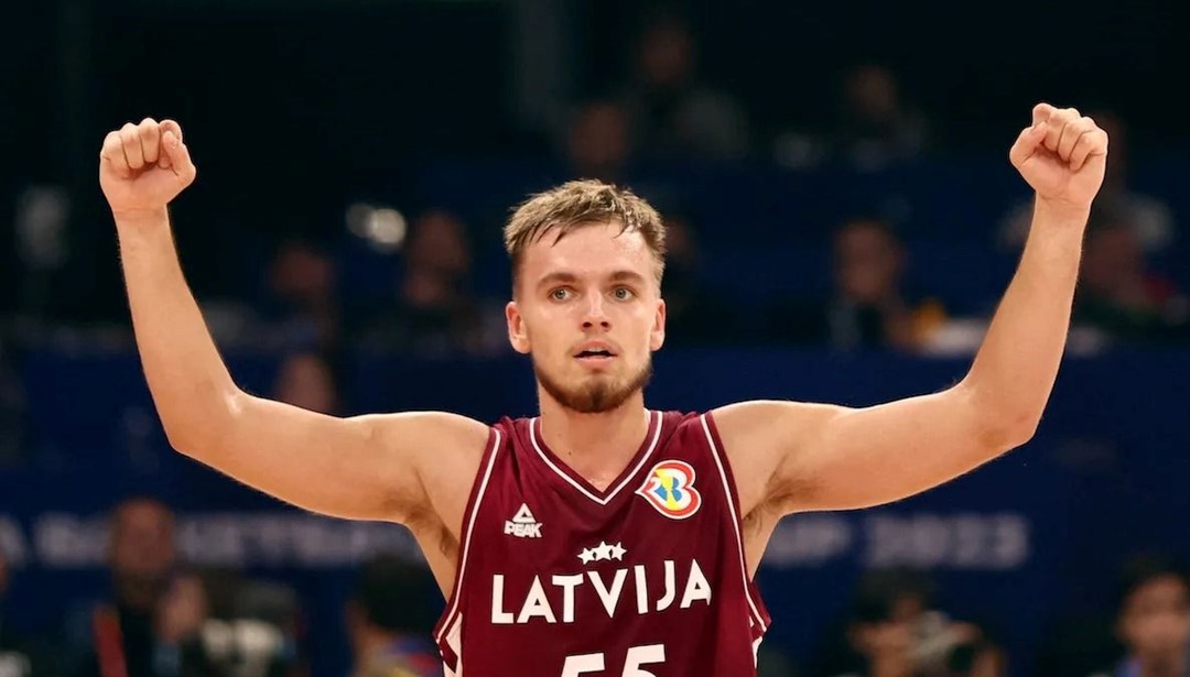 Fenerbahçe Beko, Letonyalı oyun kurucu Arturs Zagars ile 3 yıllığına anlaştı
