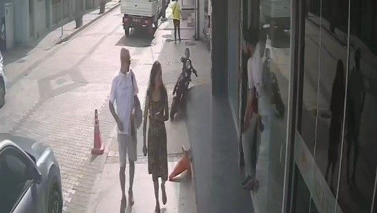 Çocuk motosikletten böyle düştü