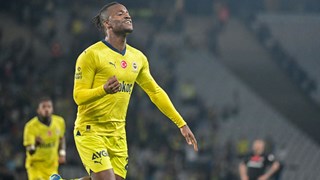Fenerbahçe geri döndü: Yenilmezlik serisi 21 maça çıktı