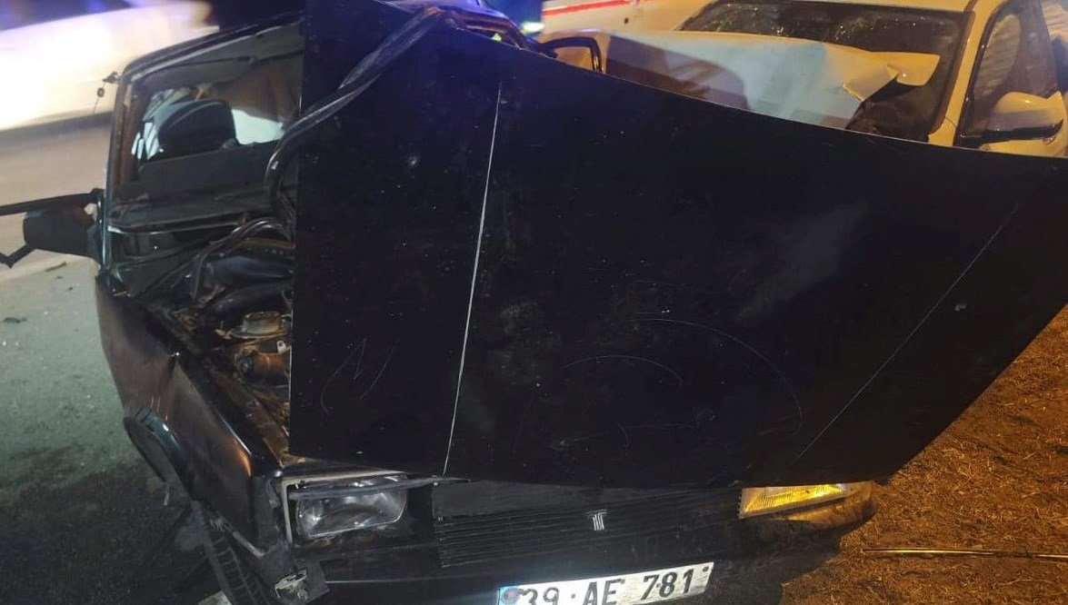 Kırklareli'nde iki otomobil çarpıştı: 1 ölü