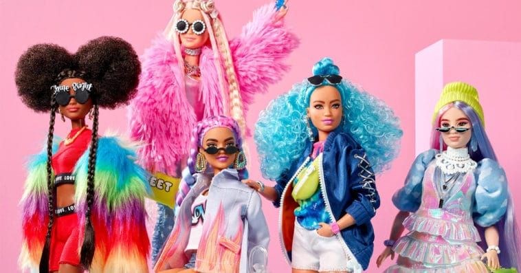 barbie bebek moda yarismasi basliyor