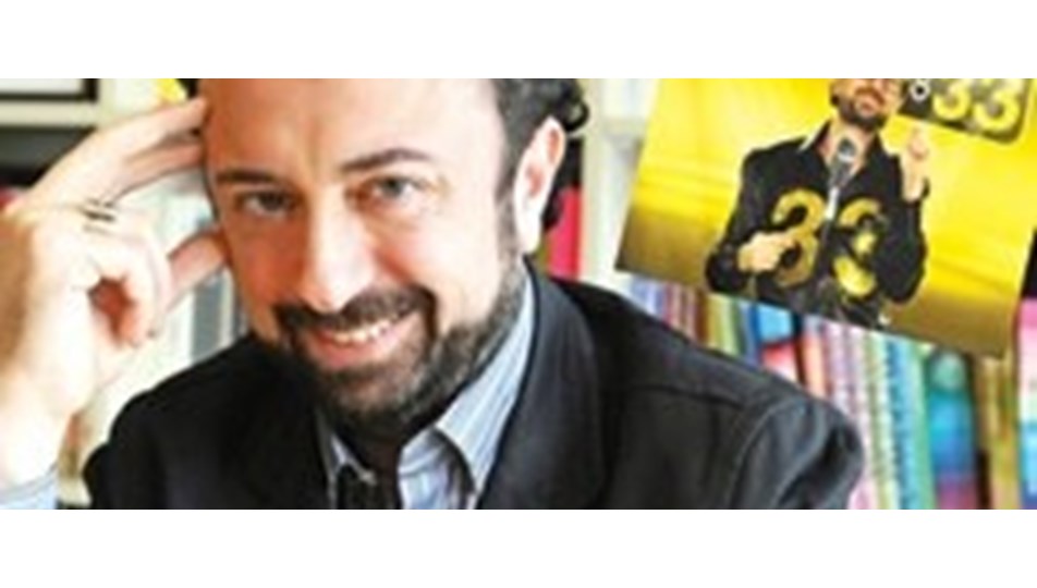 '33 gay değil aseksüel'