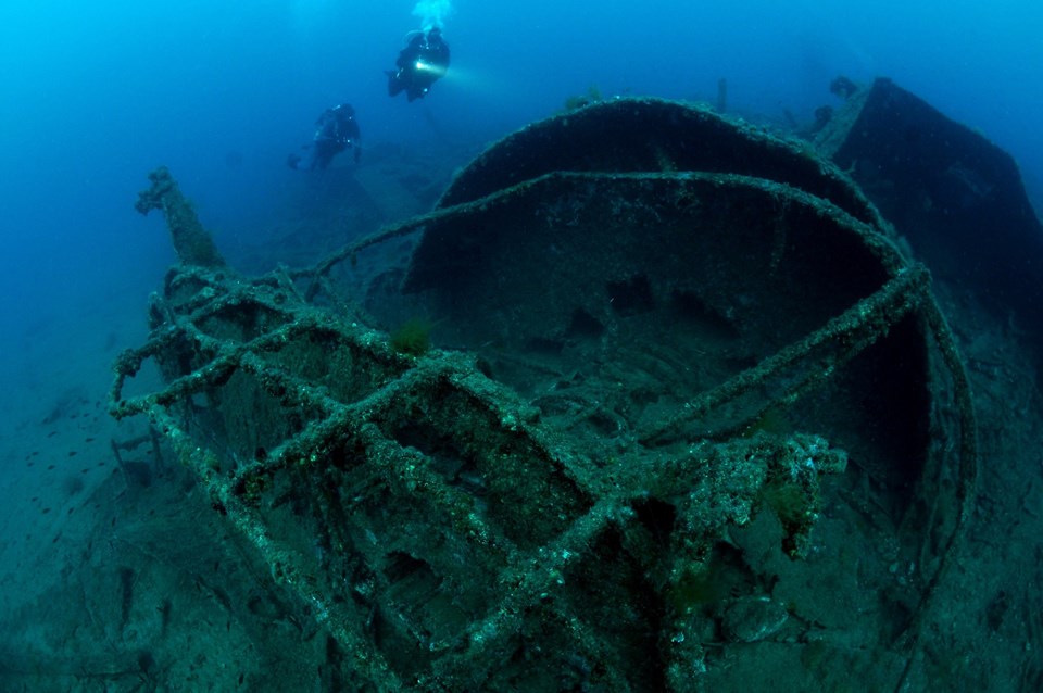 Çanakkale Savaşları'nda batırılan savaş gemisi Majestic dalış turizmine açılıyor - 1