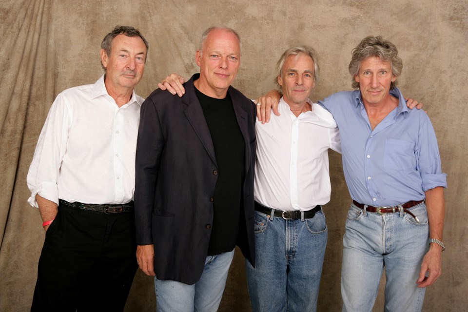Pink Floyd 1990’daki Knebworth konserini albüm haline getirdi - 1