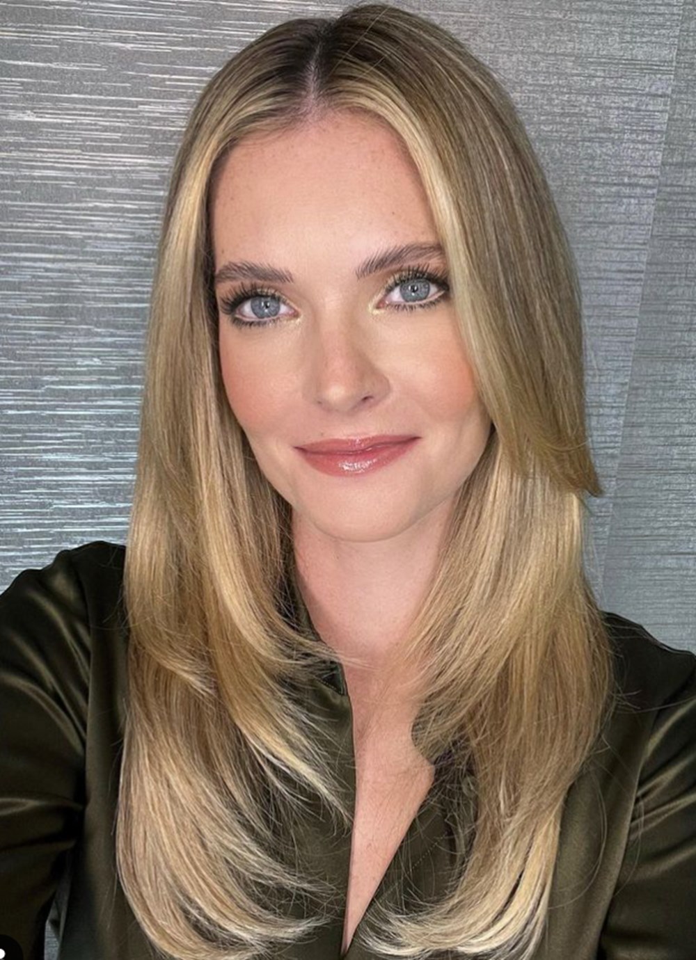 2023'ün en popüler saç modeli: Kıvrımlı kesim - 6