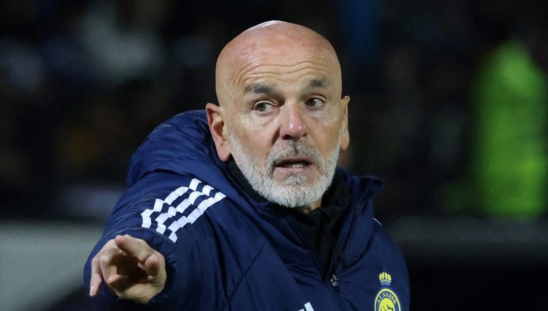 Stefano Pioli, Dzeko'nun hocası oldu