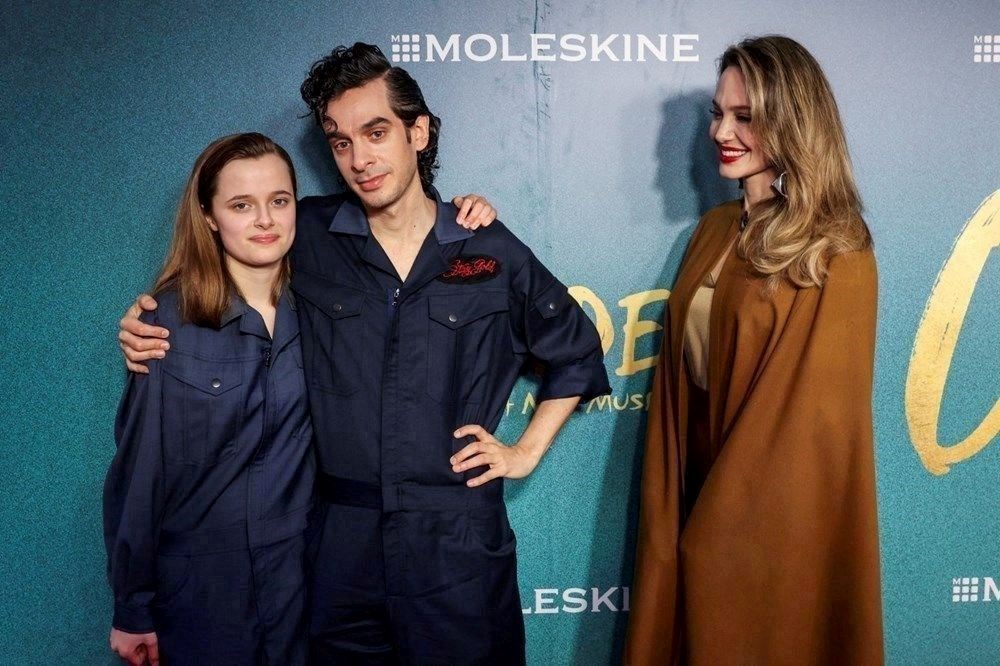 Angelina Jolie ile Brad Pitt'in şato davasına "baba" müdahalesi - 8