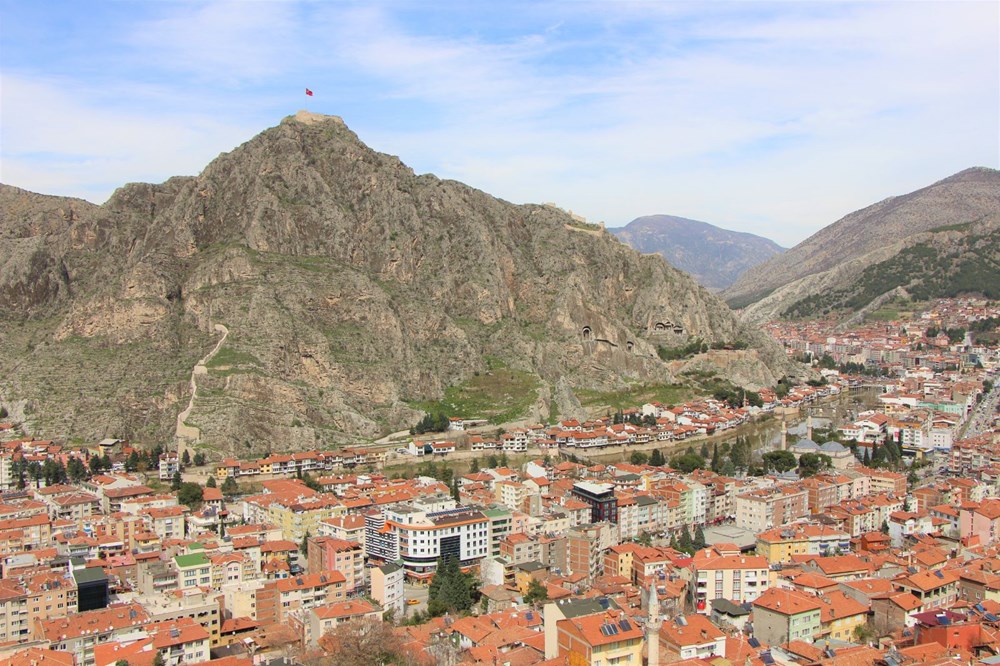 Amasya'da 2 bin 400 yıllık surlar restore ediliyor - 11